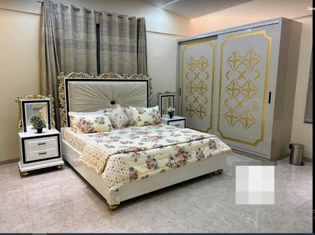 Redhomex Cove Castle Villa Hyderabad Exterior foto