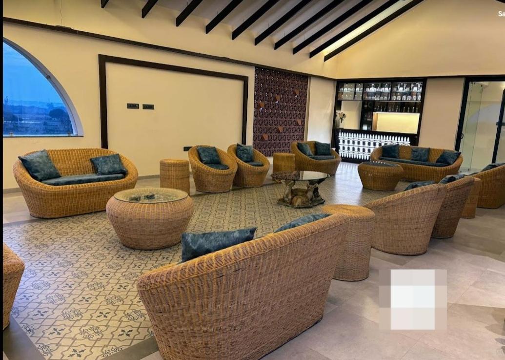 Redhomex Cove Castle Villa Hyderabad Exterior foto